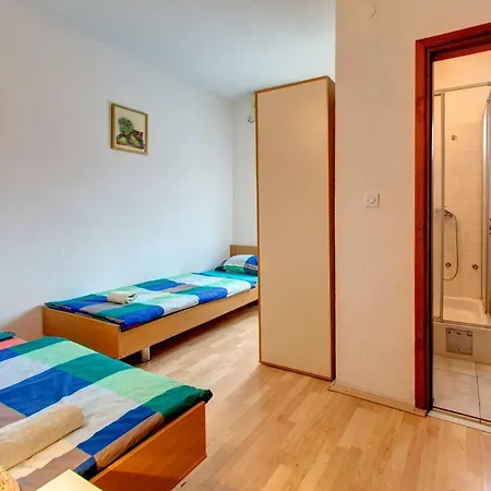 Happy 3* Mostar