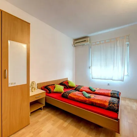 Happy 3* Mostar